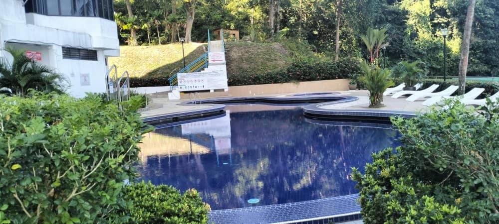 Апартаменти Sri Sayang Pearl View Бату-Феррінгі Номер фото
